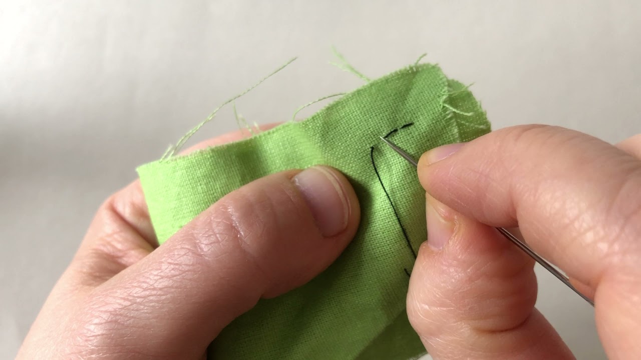 1) Einf&auml;deln 2) Knoten machen 3) Steppstich n&auml;hen 4) am Ende vern&auml;hen