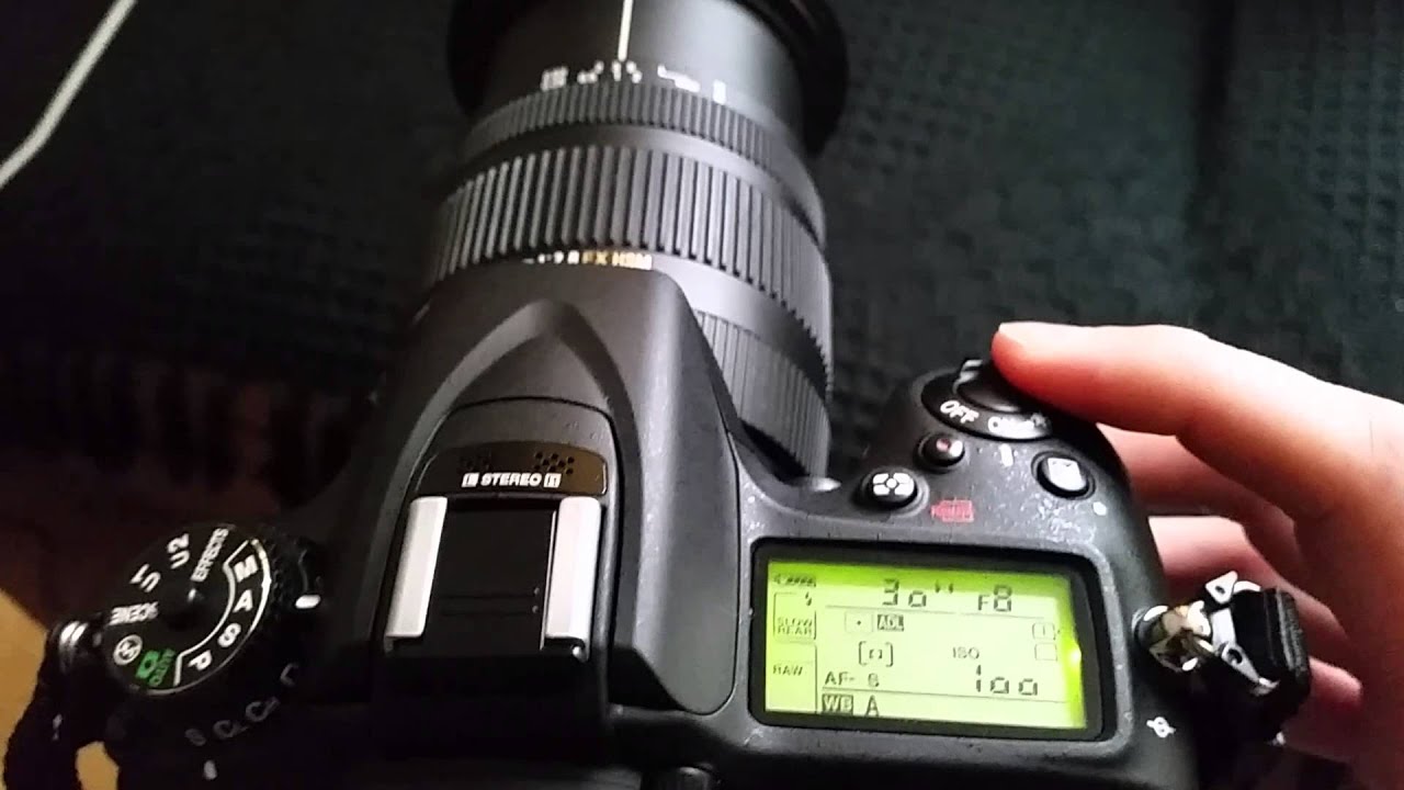 Nikon D7100 + Sigma 17-50 Live view bug ??