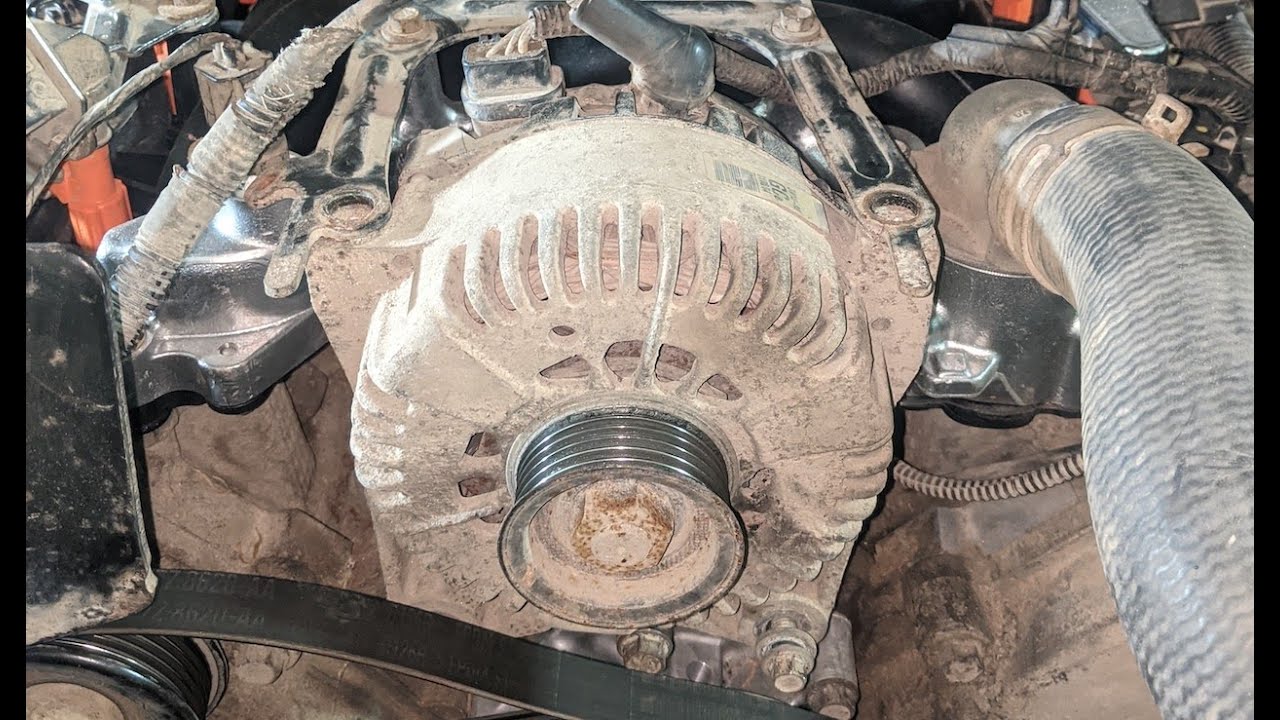 Town Car quick alternator replace (Umpty attempts it series)