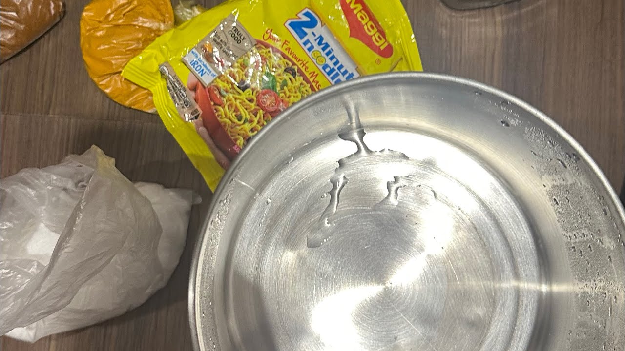 Veg Masala Maggi in Vietnam | Veg Maggi recipe | Veg food options in abroad | Maggi Masala