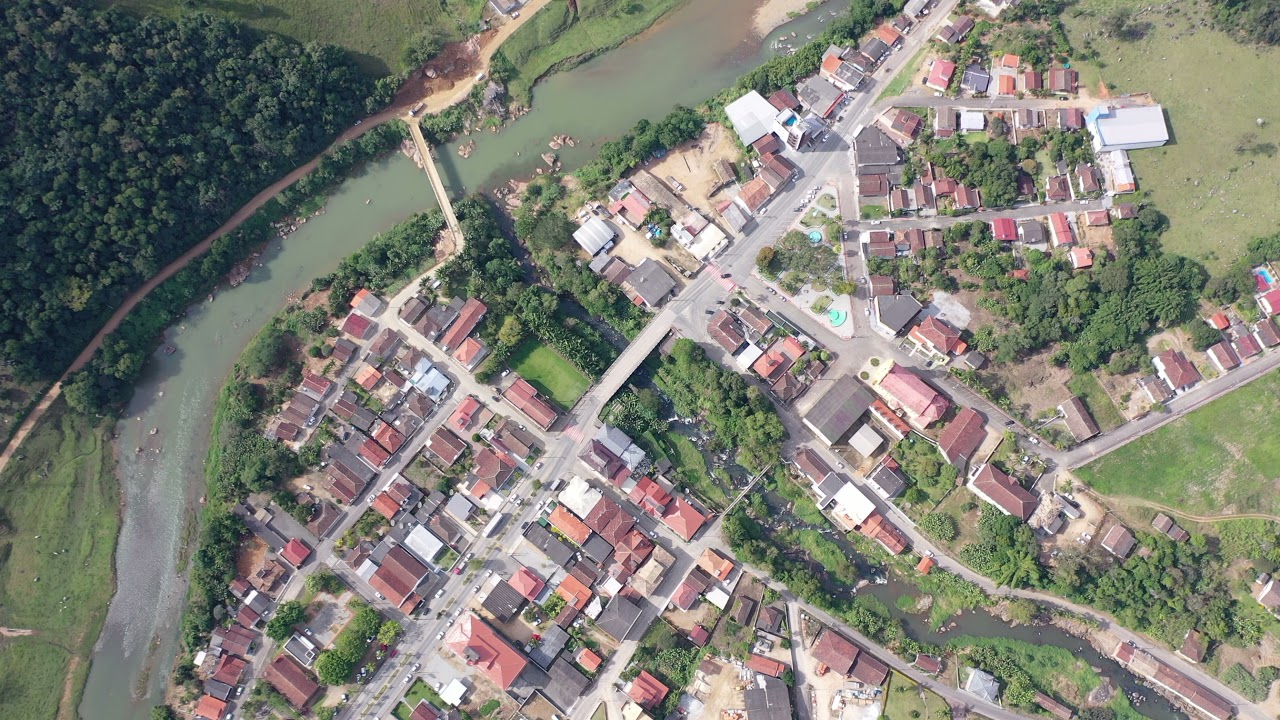 Pedras Grandes interior de Santa Catarina visto de cima #drone