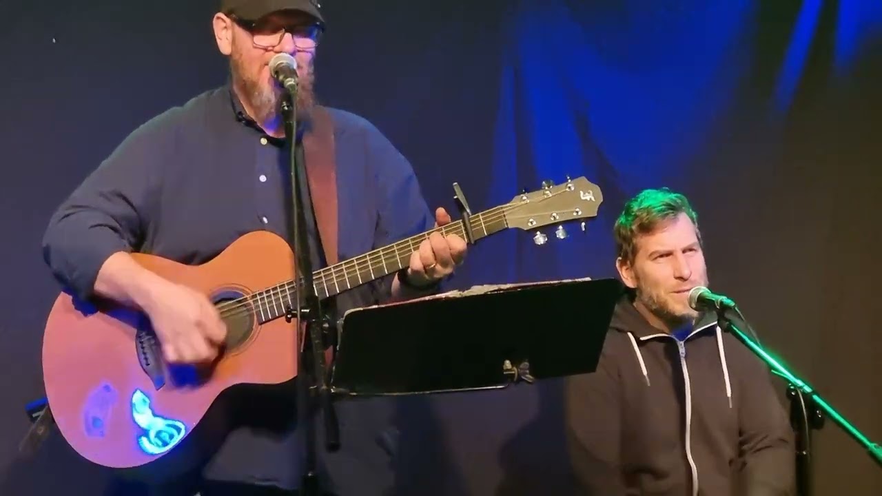 Powiedz Krzychu - Grupa na Swoim