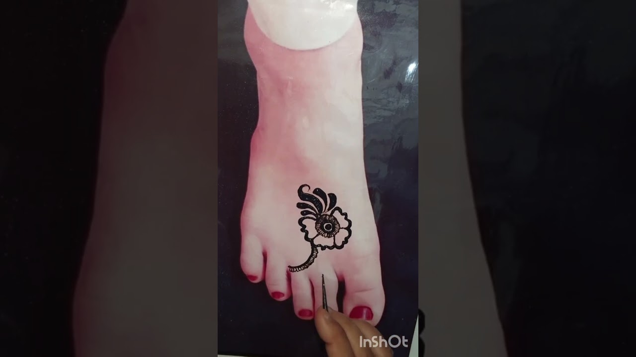 #arabicmehndidesign #footmehandi #stylishmehndidesign 