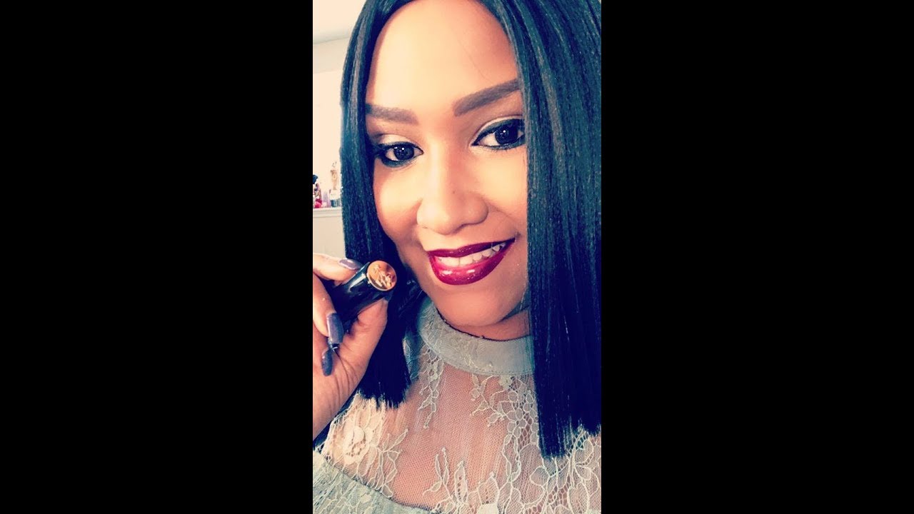 Trying on Lipstick Lancome Lipstick L'Absolu Rouge