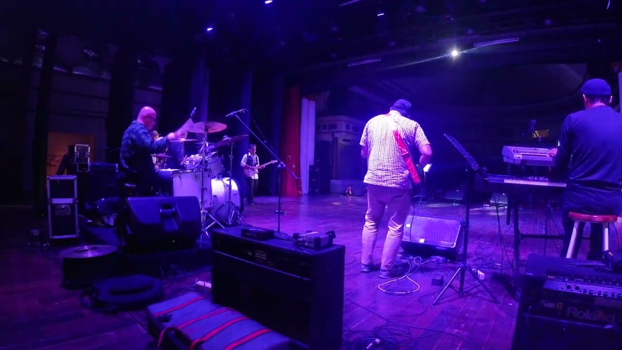 A night session with The Daddies