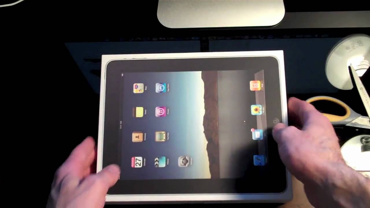Распаковка Apple iPad
