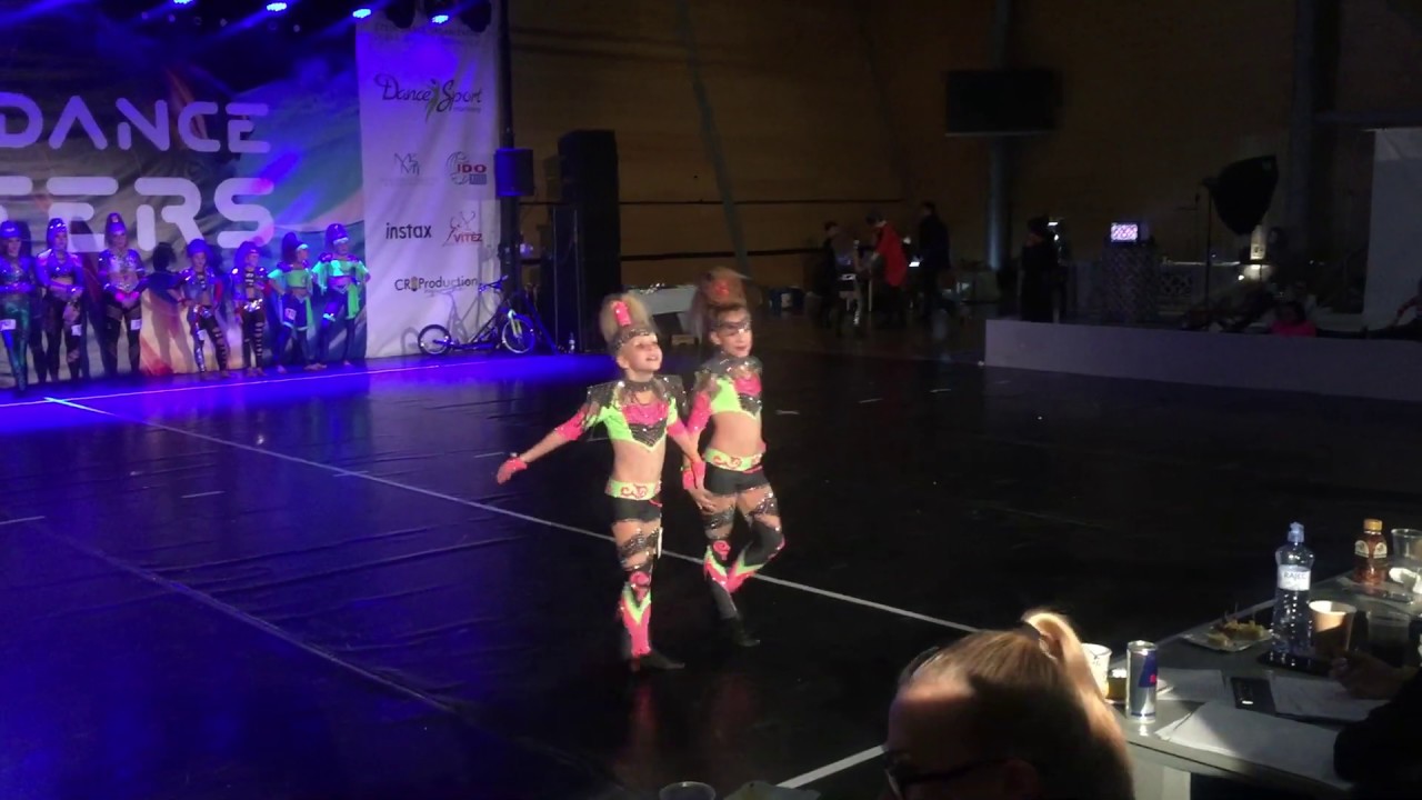 TŠ Dance4Life - Sandra Václavíková + Jasmína Vaňková