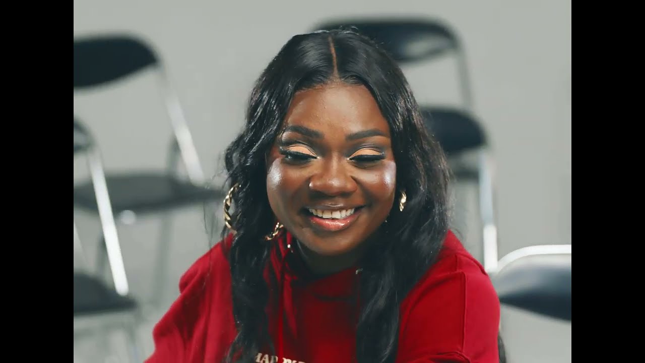 Mwasiti - Usichoke (Official Music Video)