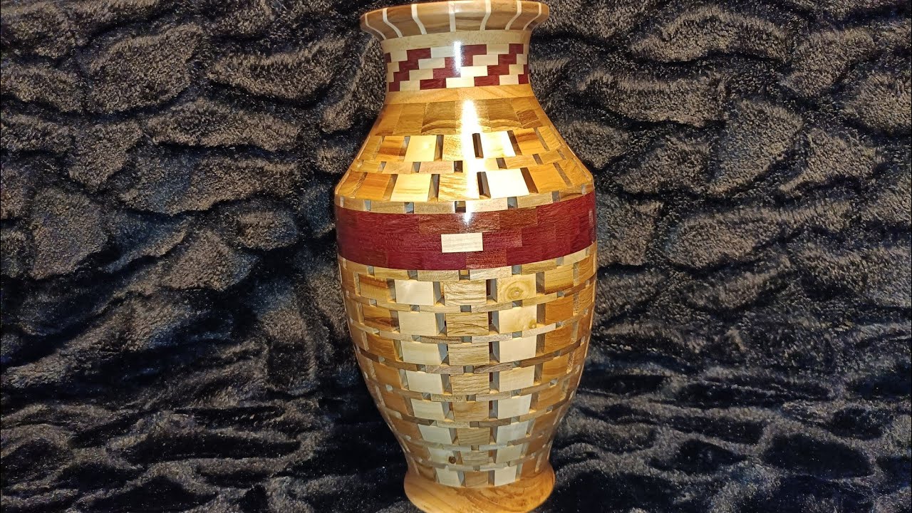 Open segmented vase v.2 - Woodturning
