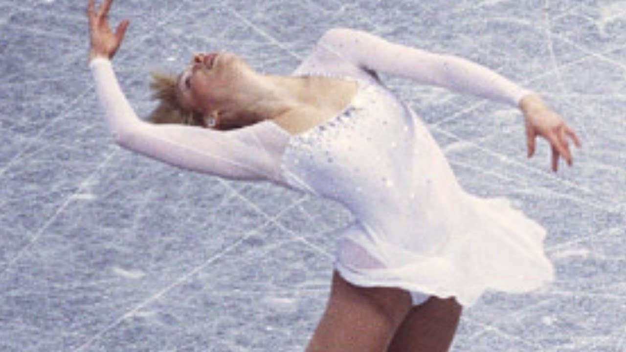 Maria Butyrskaya wins a World title at 26 🇷🇺🥇 1999 World - Short, Free, Ex. Programs