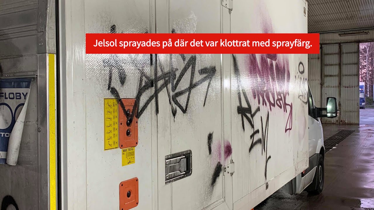 Klottersanering av lastbil