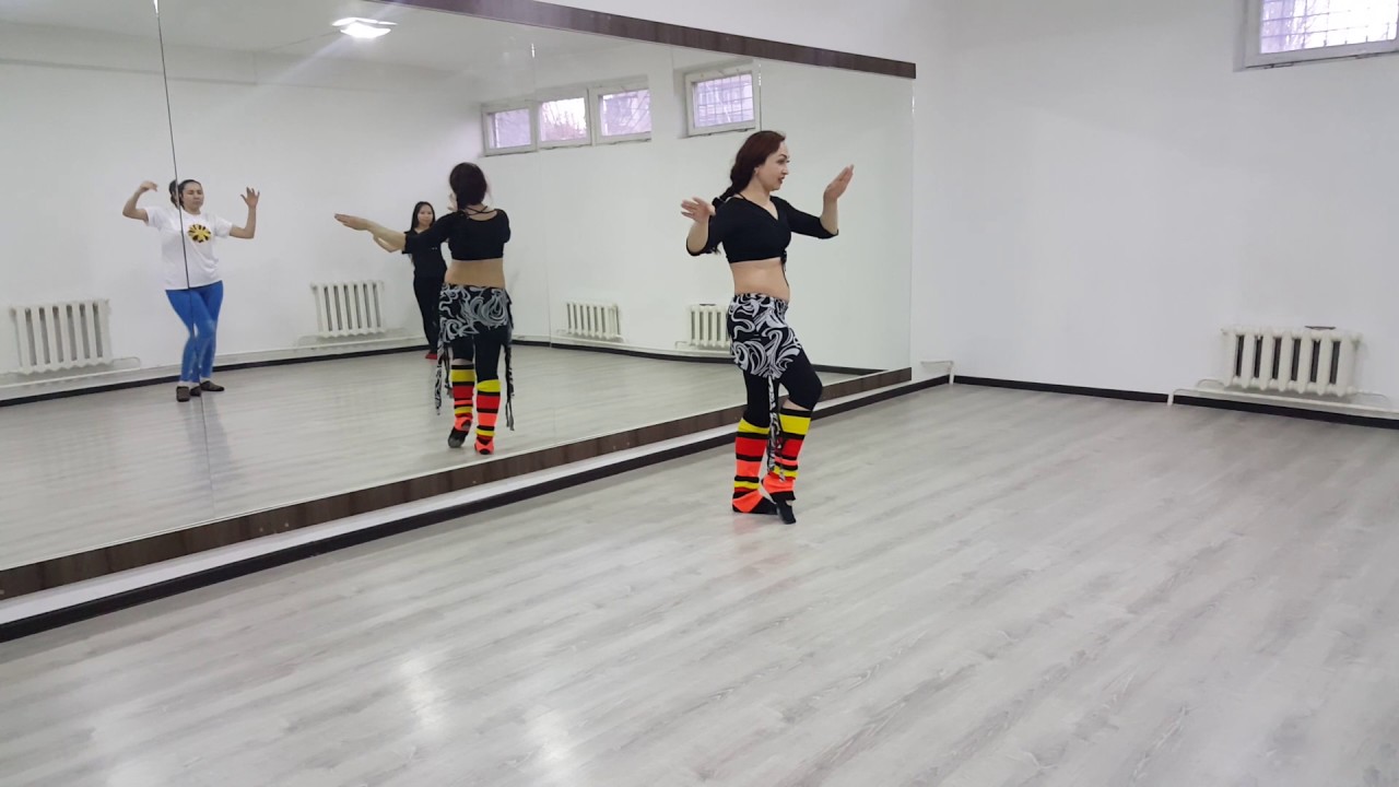 Урок восточного танца: разрабатываем руки