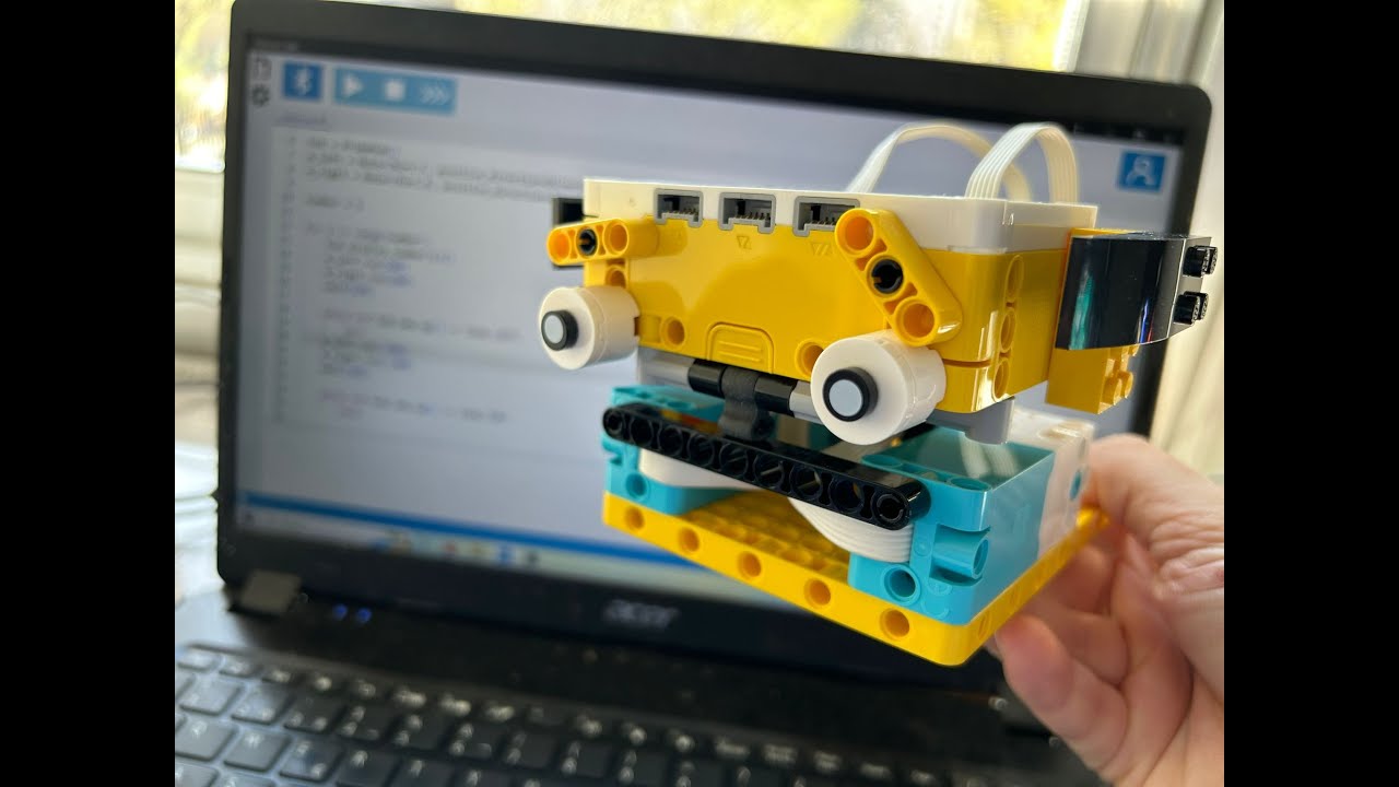 Programación de LEGO Spike Prime con Python. Entrenador personal Leo a través de Pybricks.