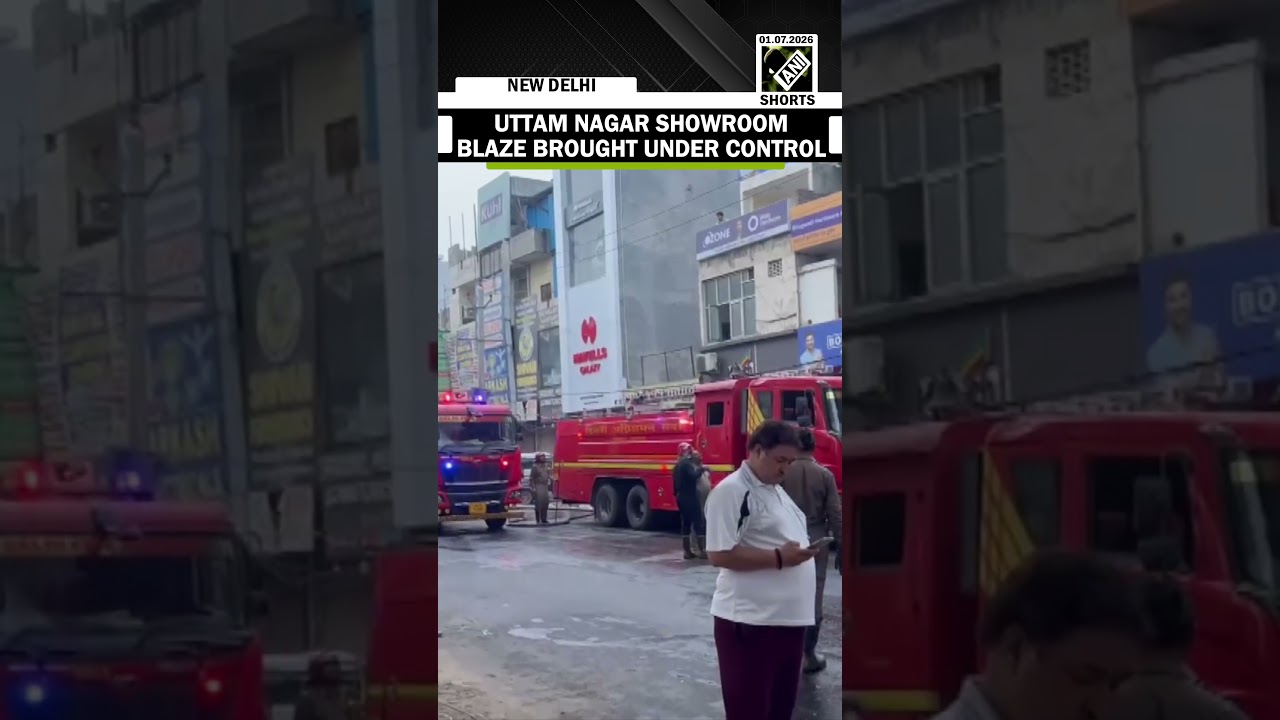 Delhi fire services douse major building fire, electronic goods and furniture damaged, no casualties