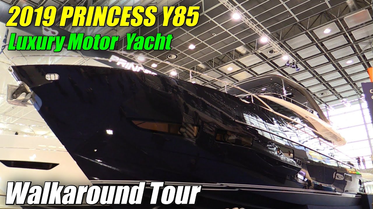 2019 Princess Y85 Luxury Yacht - Walkaround - 2019 Boot Dusseldorf
