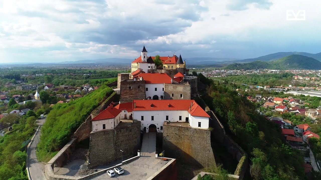Dynamic / Palanok Castle Dj Set