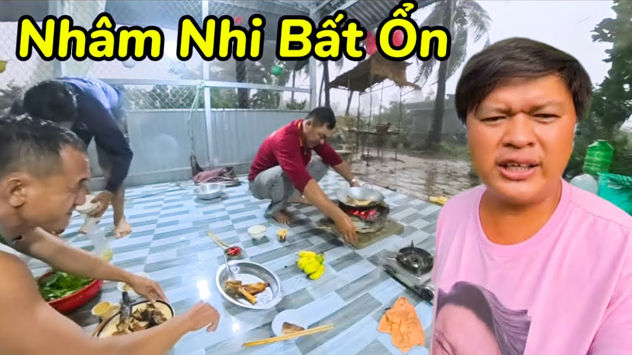 Buổi Nhâm Nhi Bất Ổn Của Anh Em - Mưa Gió Quá Trời | Quẹo Channel​