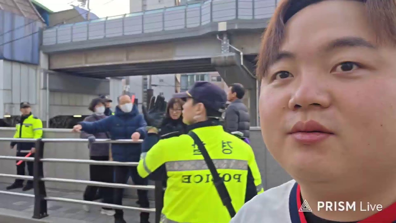 [🔴현장LIVE] 한동훈 온천천에 등장 부산대 디비졌다‼️