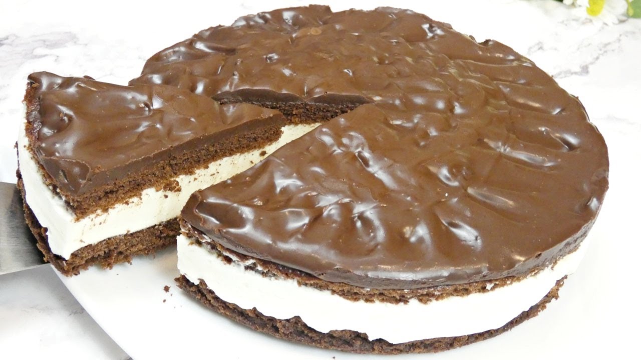 La mejor TARTA  de CHOCOLATE con  NATA 🍰 Todos están buscando esta receta 🤪🤪