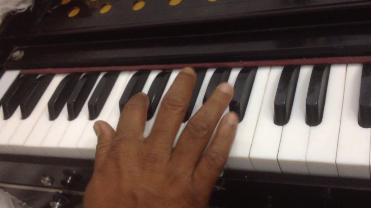 Kitni Muddat Baad Mile ho - Harmonium Playing - Ustad G