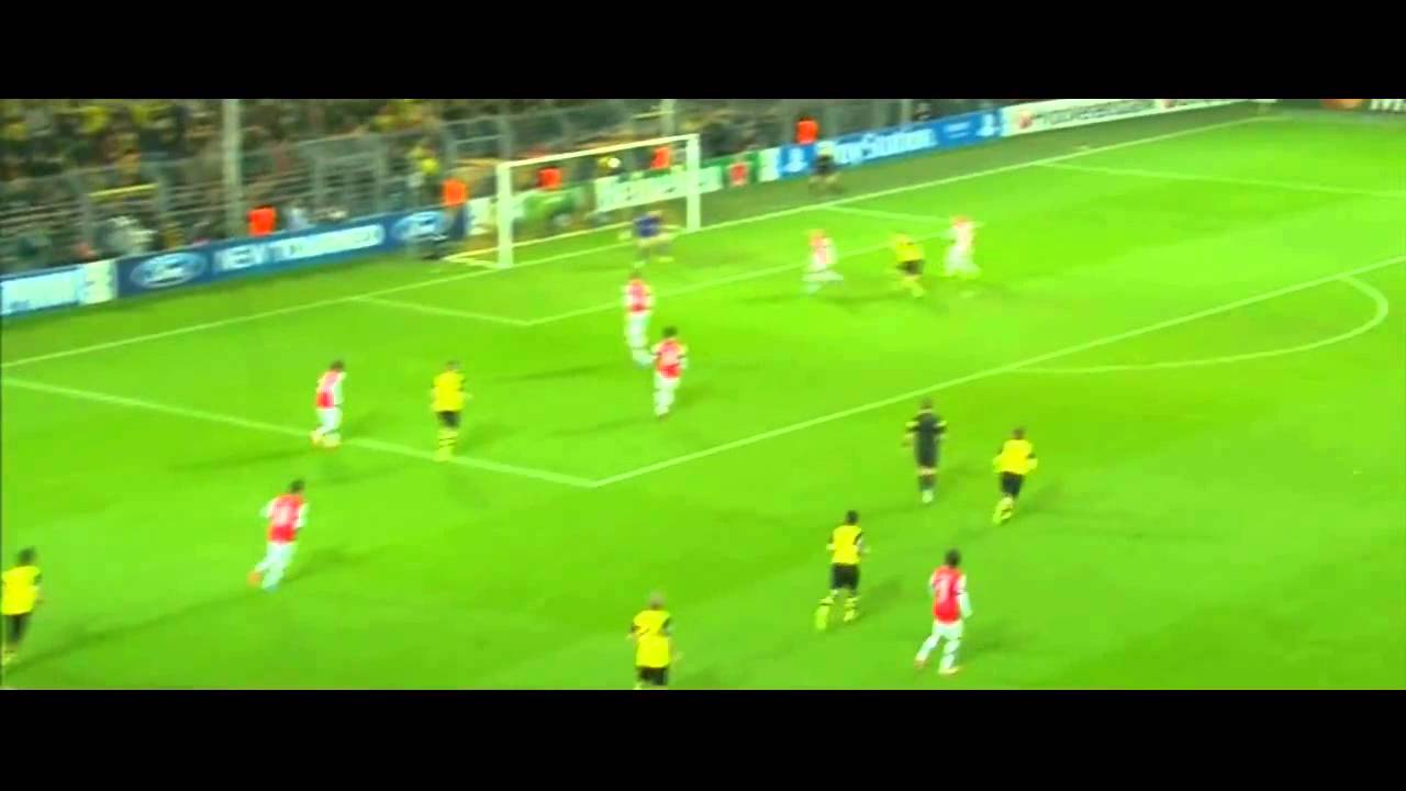 Nuri sahin nutmegs mesut ozil    (borussia vs arsenal)   HD