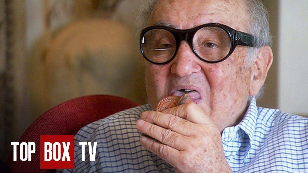 The Most Controversial Collector In The World - The Naked Archaeologist 216 - The Collector