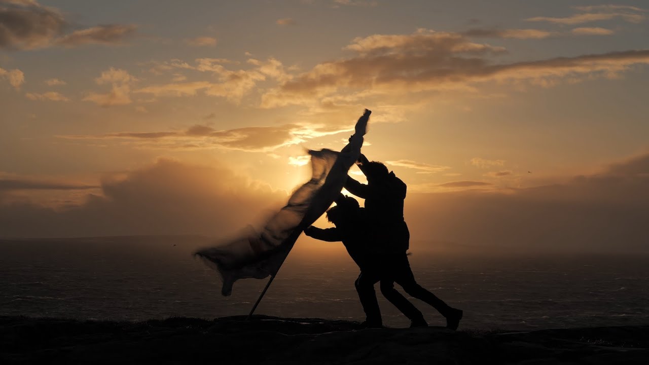 Rise with the Sun - Steve Wall & Simon O'Reilly