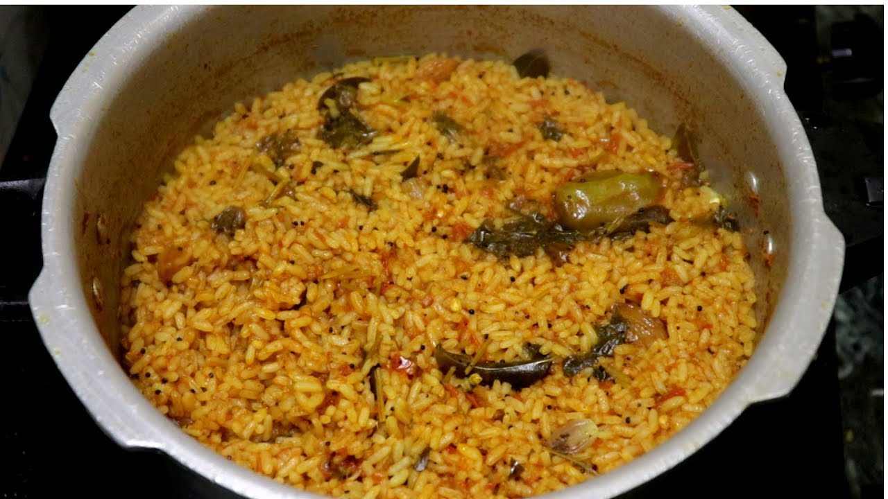 ரேசன் அரிசியில் தக்காளி சாதம் | Thakkali Sadam | Tomato Rice In Tamil