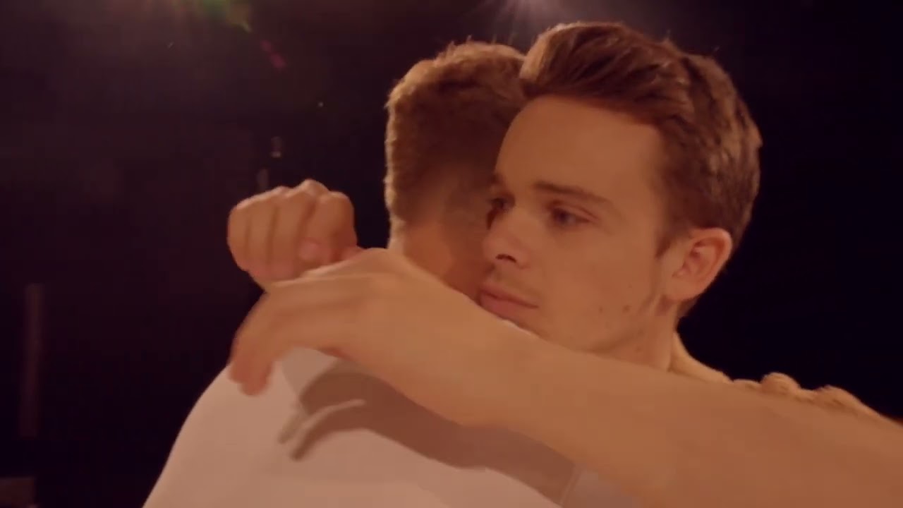 Four Play -  London Trailer