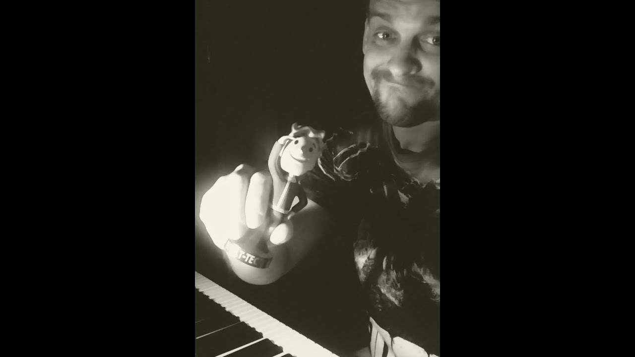 Lev Anatolievich - Fallout 4 Main Theme (Inon Zur Cover)