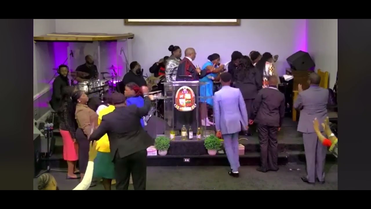 Highway Christian Church Of Christ praise break 👏🏾