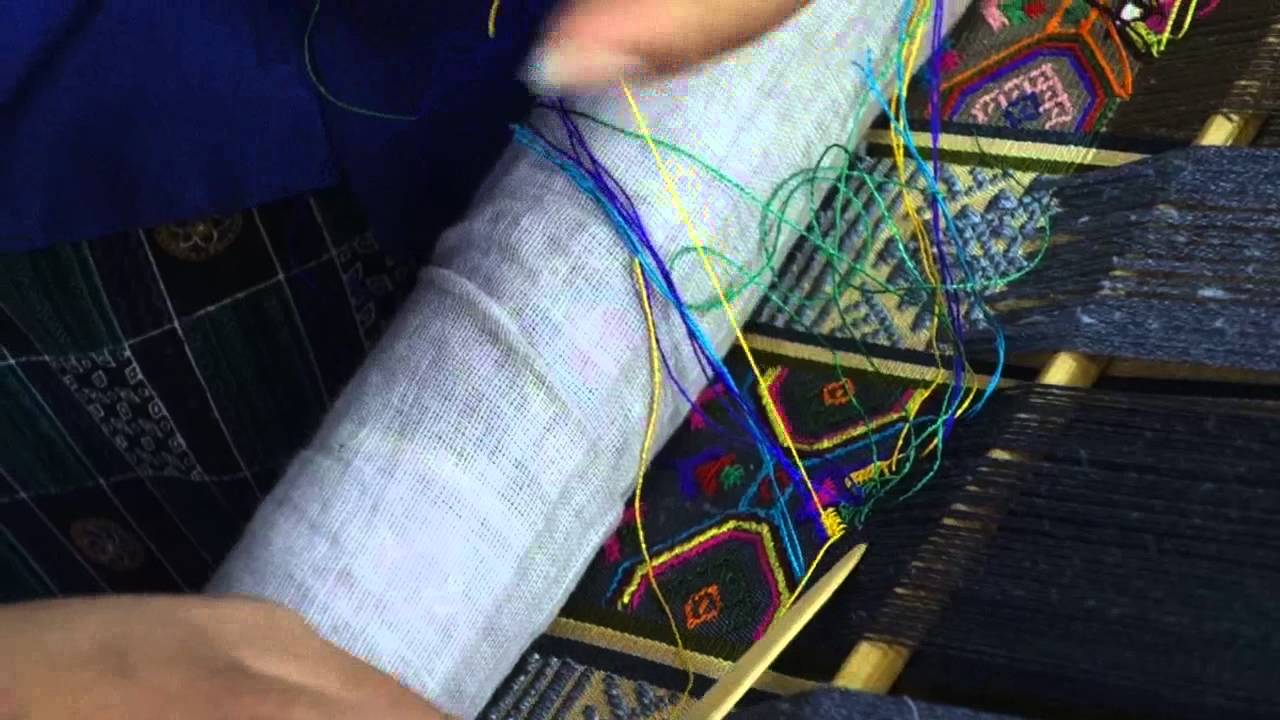 Weaving supplementary warp with kushu, Part 2, Bhutan