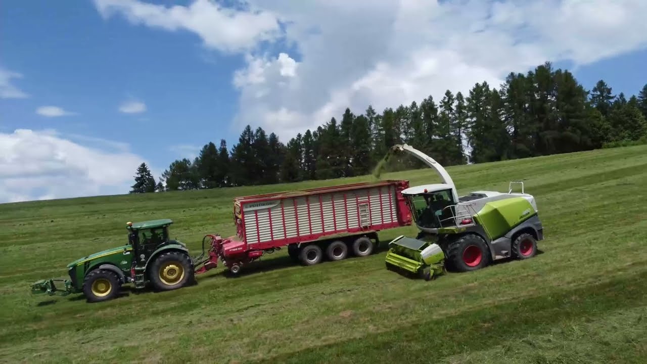Trávne senáže  CLAAS JAGUAR 860