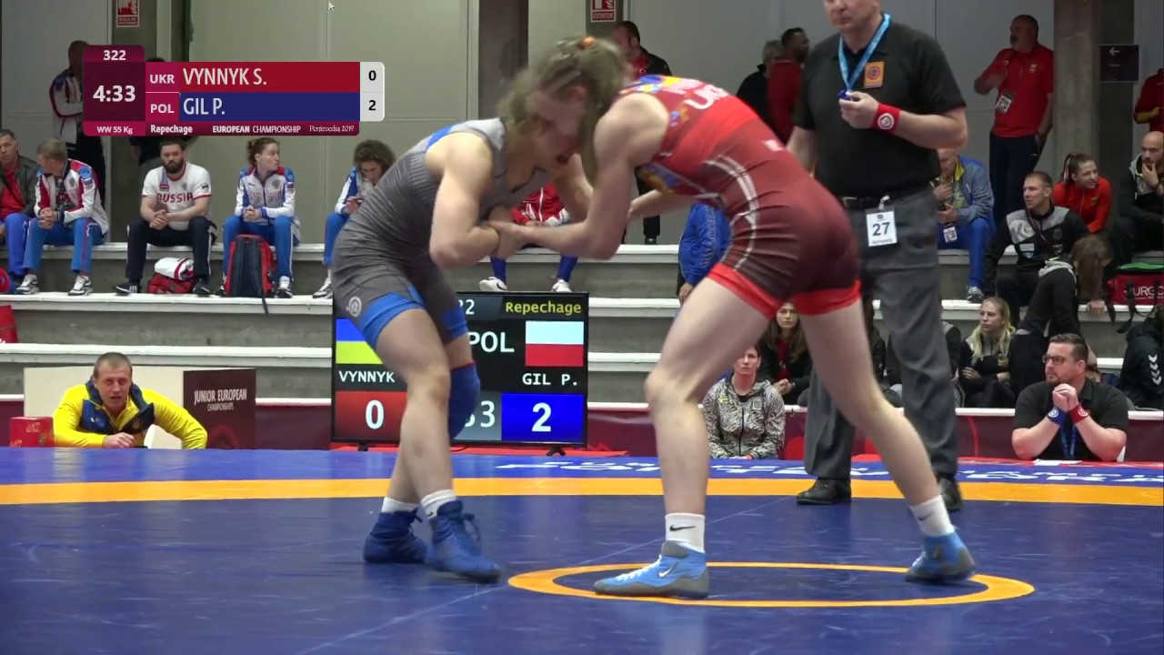 Repechage WW - 55 kg: S. VYNNYK (UKR) v. P. GIL (POL)