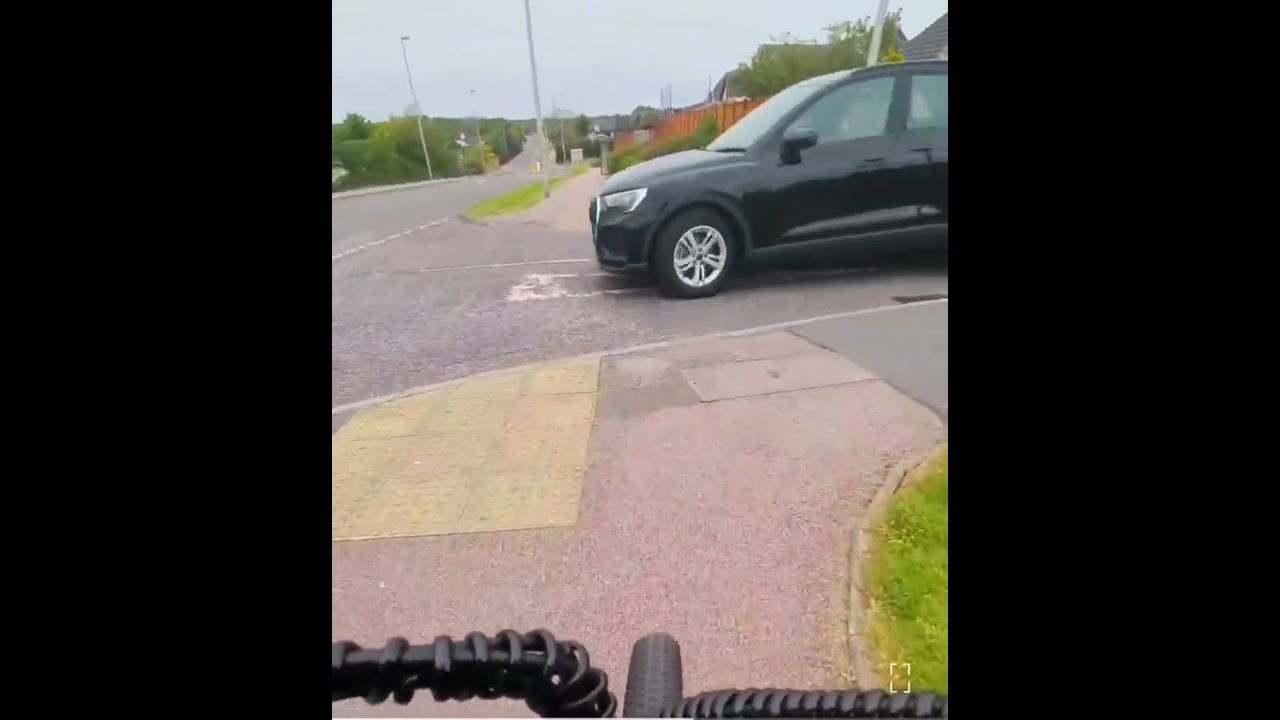 Testing the Eleglide M1 Plus using just the throttle with NO peddling (Affordable and amazing ebike)