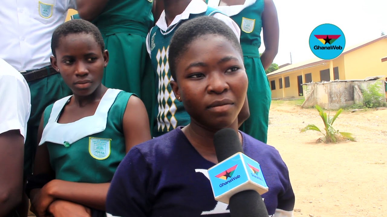 Ngleshie Amanfro expresses appreciation to government for new toilet facility