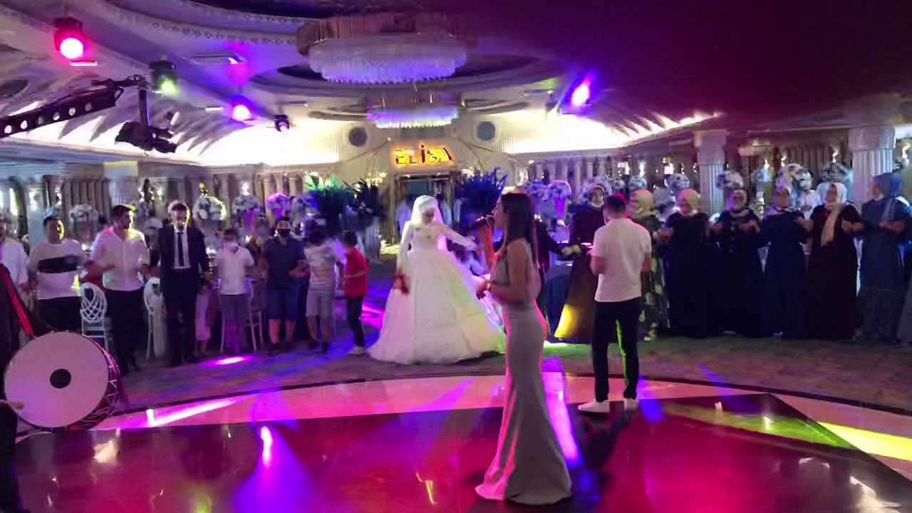 Dilara Senemoğlu - Halay (Erzurum Düğünü)
