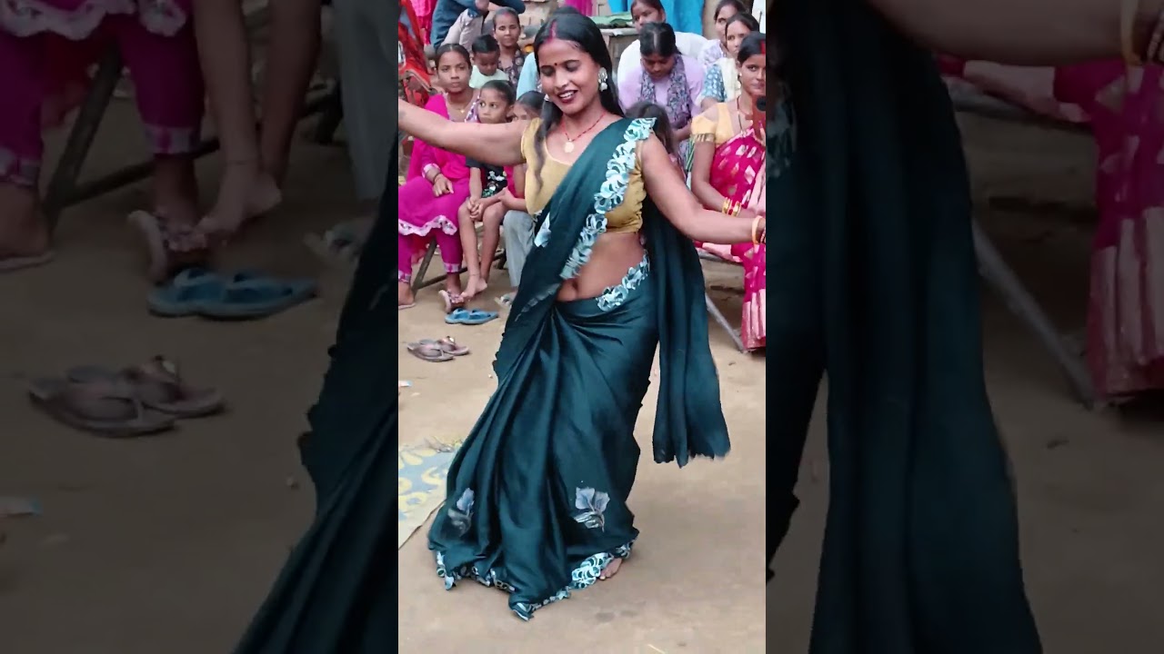 Pinky dancer sultanpuria