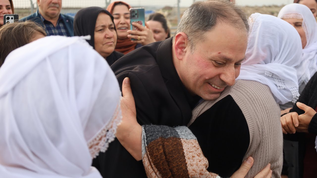 32 YIL SONRA SONSUZ GÖKYÜZÜNÜN ALTINDA İLK ADIMLARINI ATTI