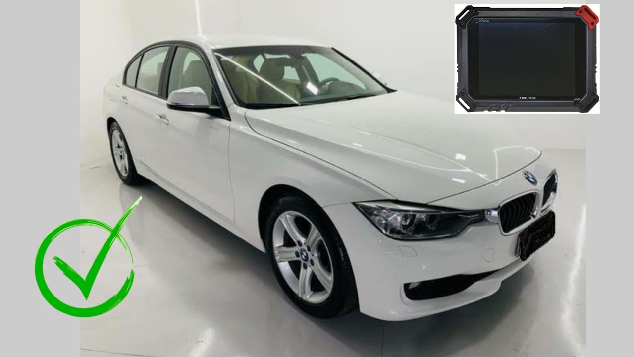 Cópia de chave BMW 320i com a X100 Pad2
