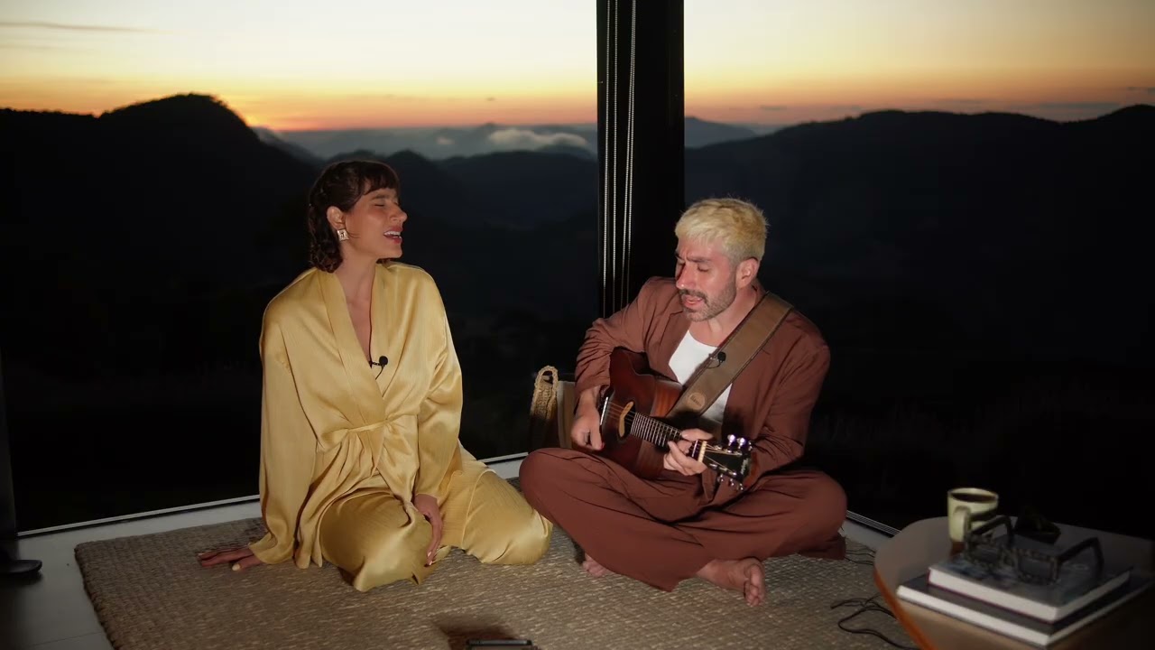 Harvest Moon | Bahsi x Carolla — Cabana Session