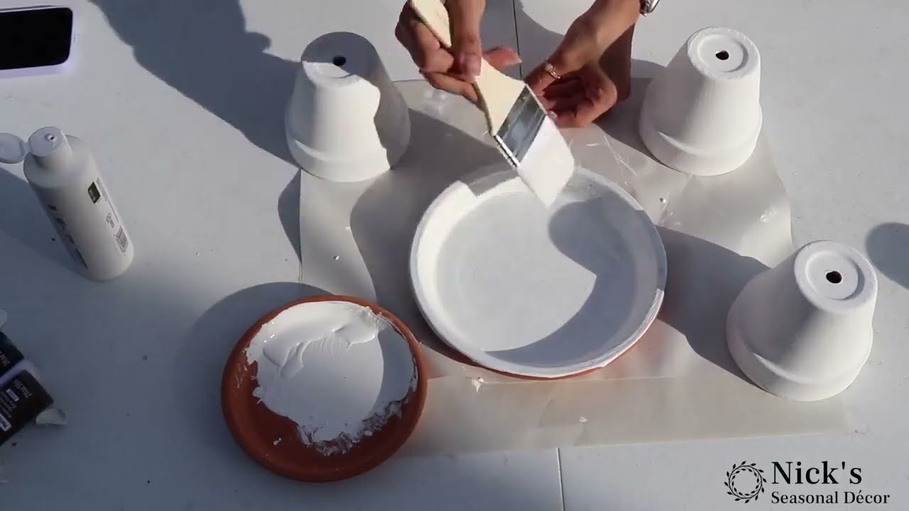 Turn terra cotta pots into the cutest garden decoration!