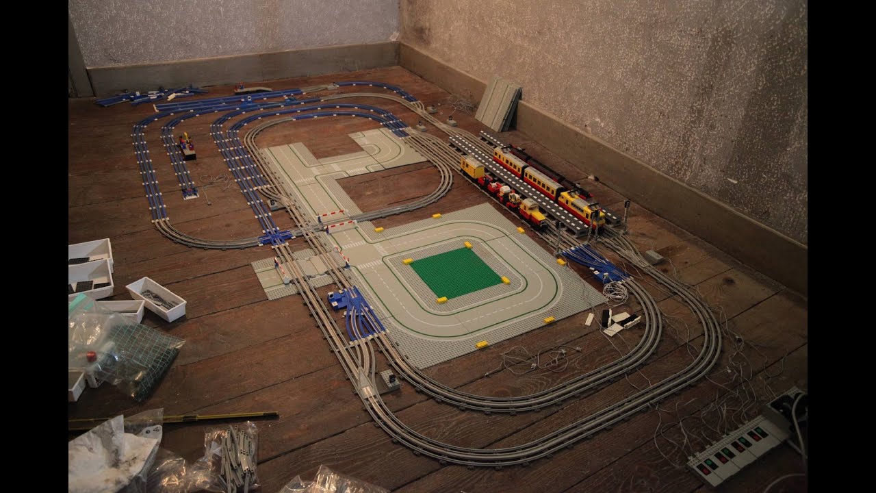 LEGO 12V - Bahnstrecke umbauen auf Zweizugbetrieb (Bildstrecke) und Probefahrt