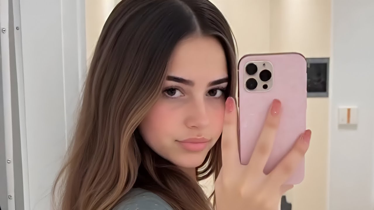 Meet Maria Ricaz – Gorgeous Instagram Model from Mexico | Full Biography & Lifestyle 2025