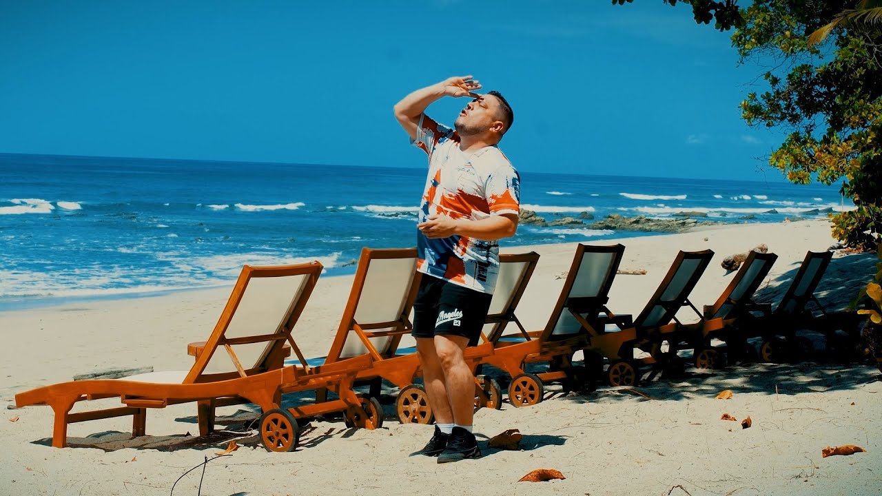 Gonín_En la playa_Vídeo Oficial