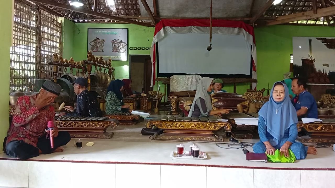 Gladhi lancaran Gugur Gunung Pl Br