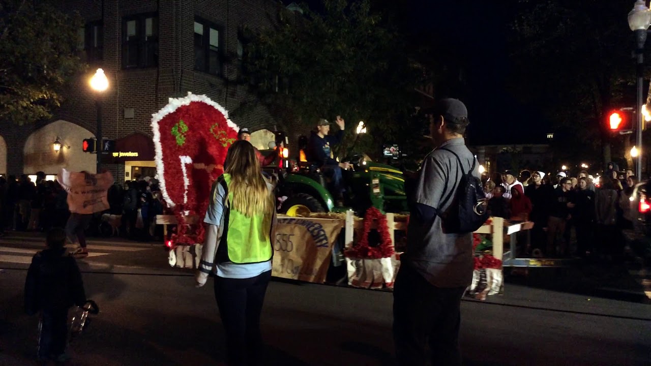 Football/ Mayor Hahn - 45 sec.