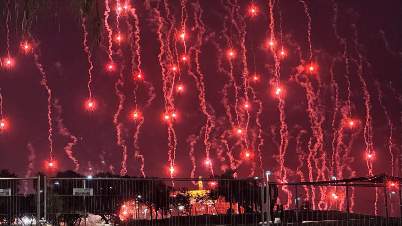 Ultras Hapoel - 25 YEARS PYRO SHOW