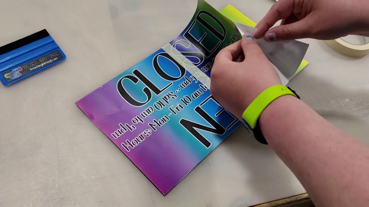 Apply Vinyl with the Hinge Method