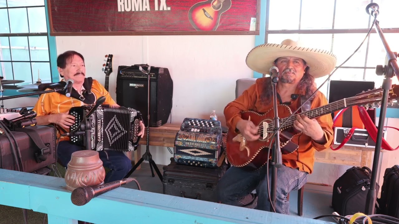Mira Luisa - Eleazar Treviño y El Tejas